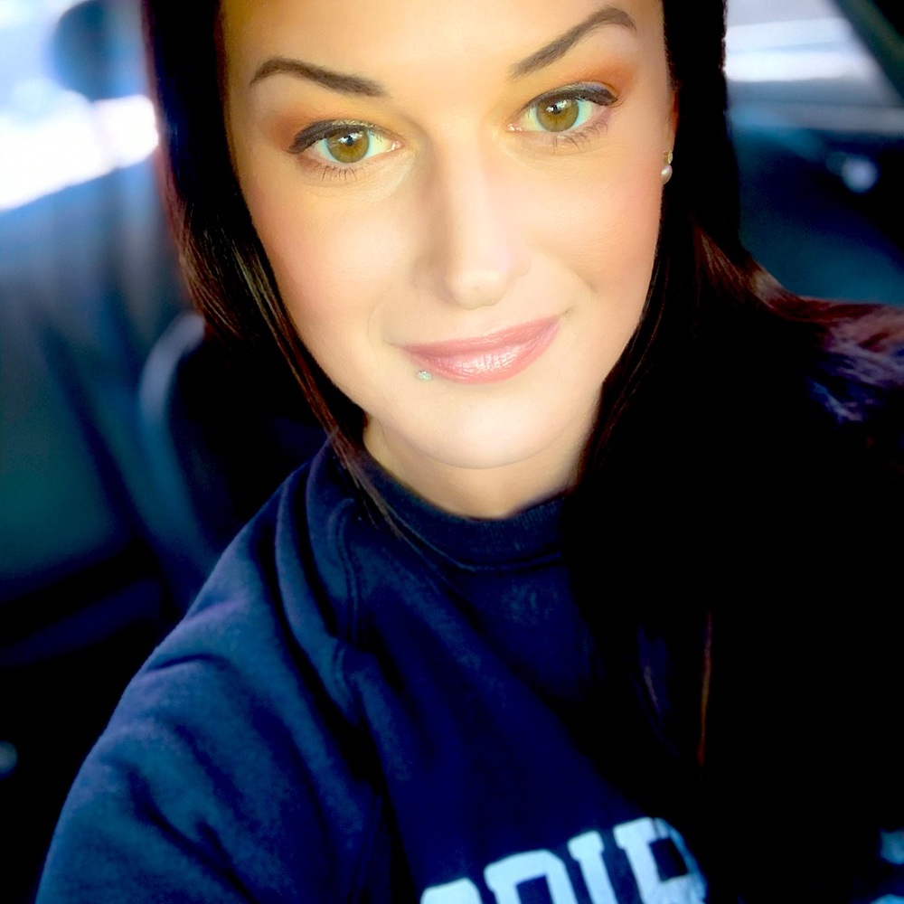 Meet your Posher, Christina